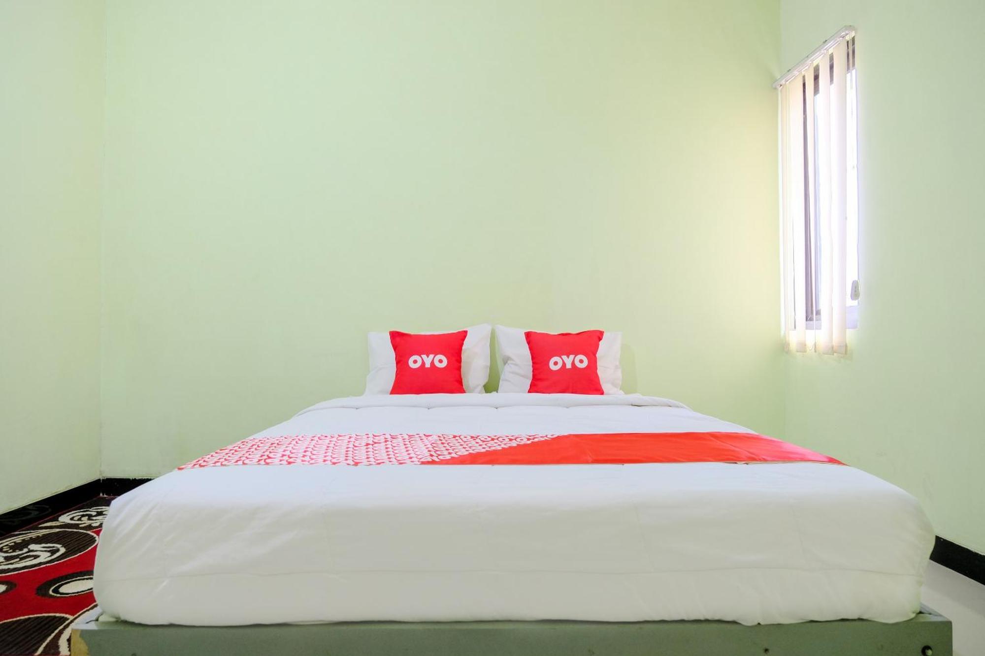 Oyo Life 2508 Alba Suites Homestay Syariah Tulungagung Extérieur photo